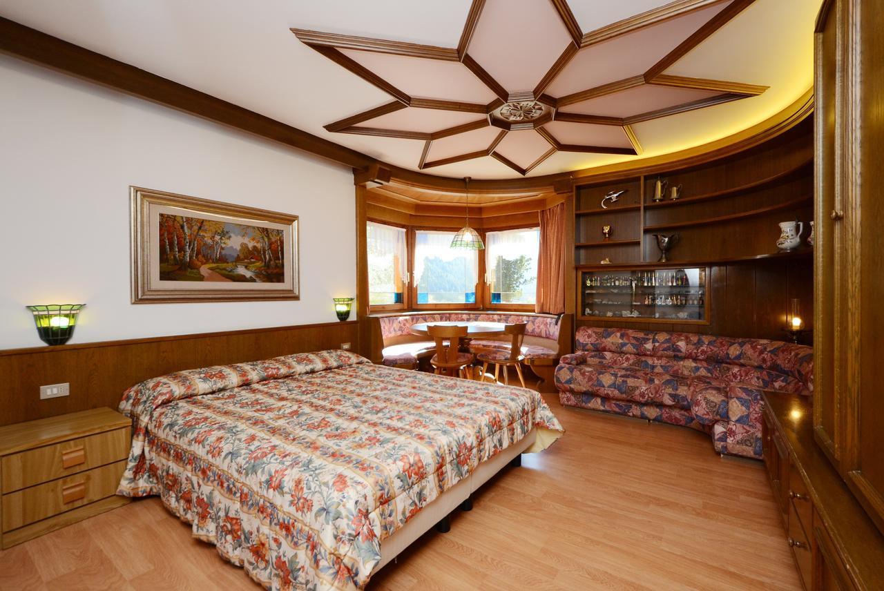 Hotel La Soldanella Moena Kültér fotó