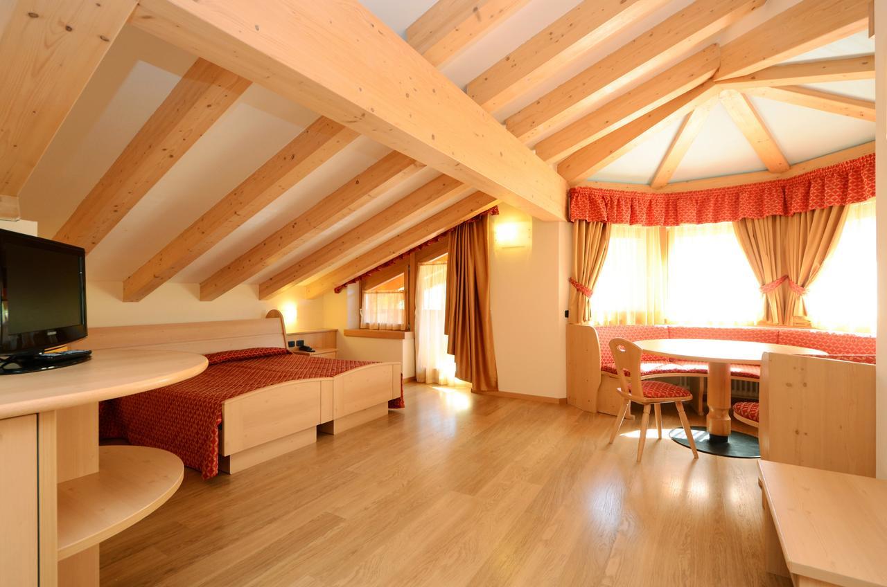 Hotel La Soldanella Moena Kültér fotó