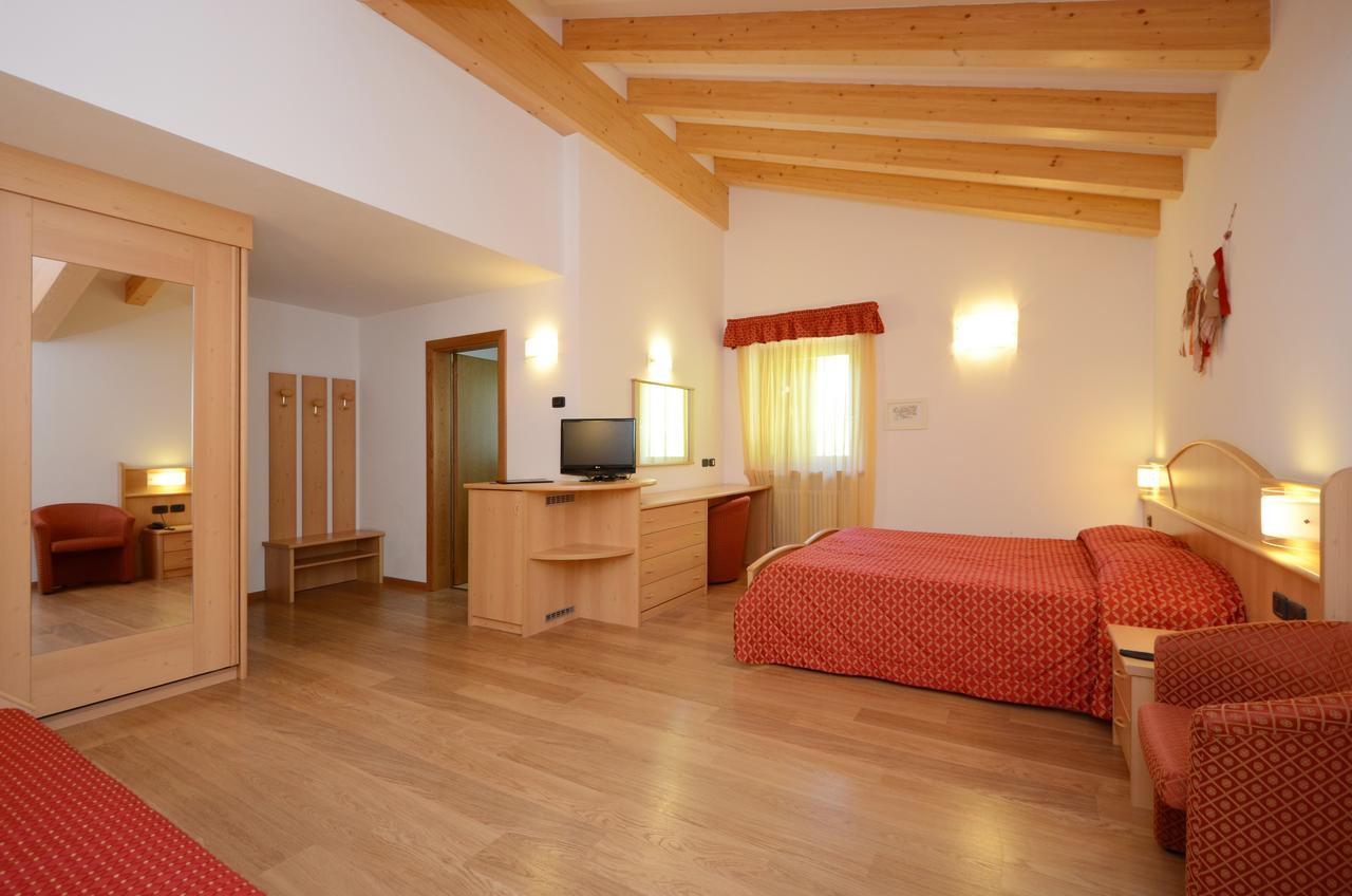 Hotel La Soldanella Moena Kültér fotó